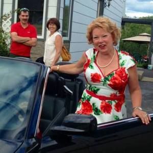 Meet your Posher, Alice